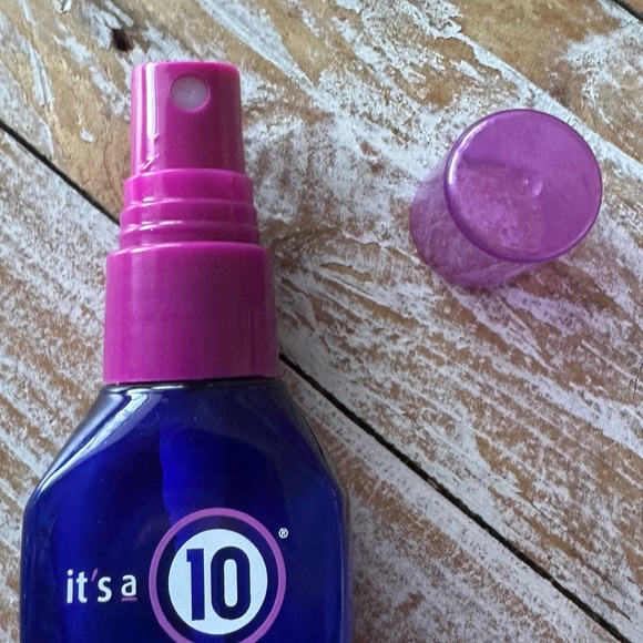 🧴3 Travel-Size Mini Bottles ~ Empty & Reusable - Picture 2 of 6